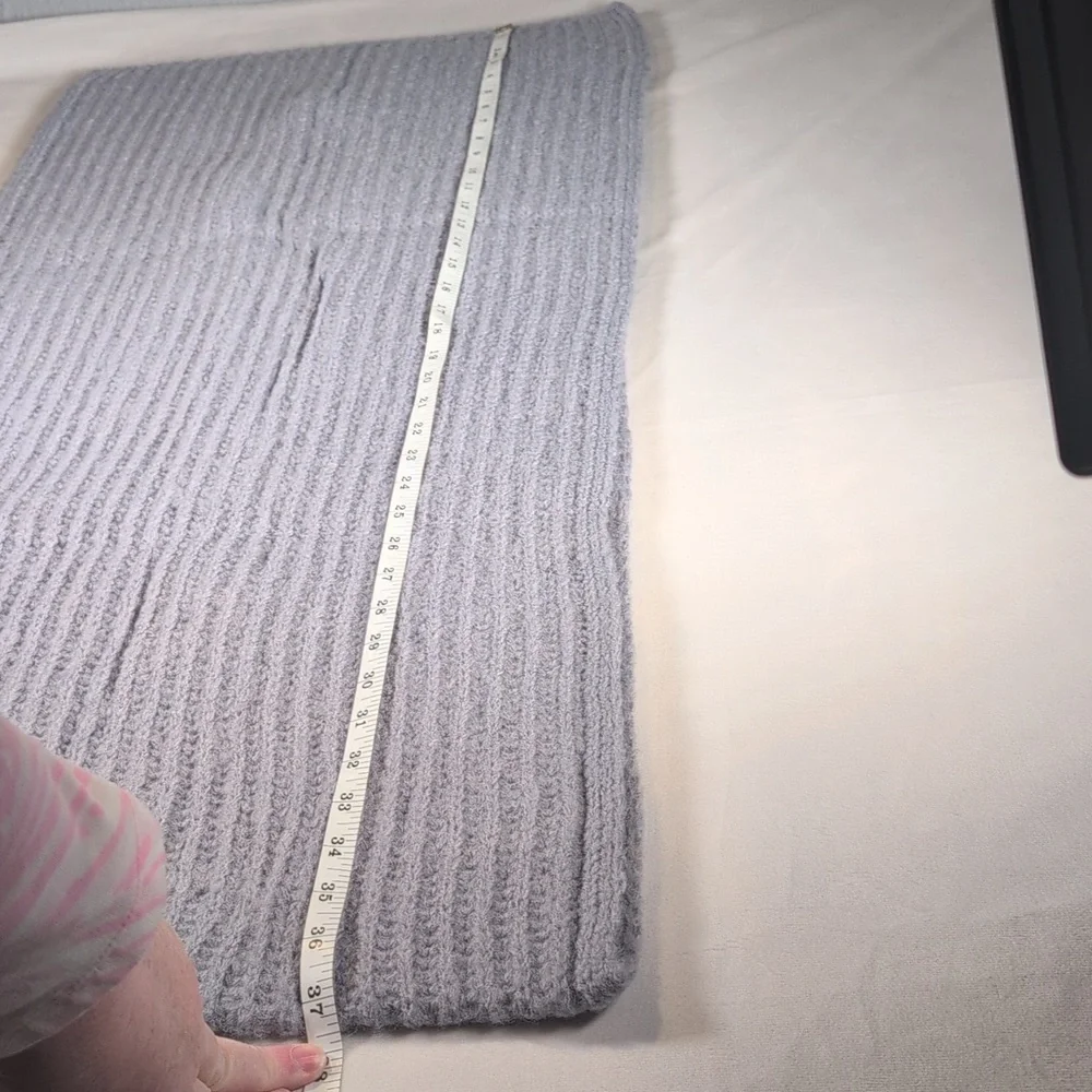 APPARIS Nokia Gray Chunky Knit Scarf